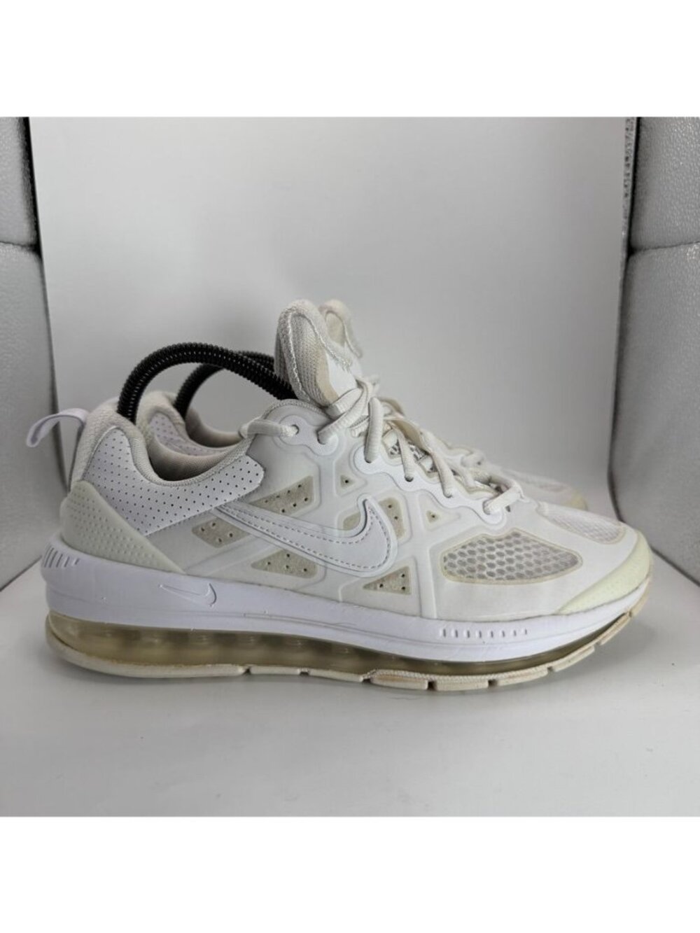 Nike Air Max Genome White Mesh Sneakers Youth Size 7Y Athletic Shoes CZ4652-104